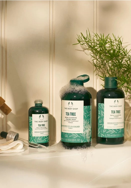 Tea Tree Skin Clearing Toner